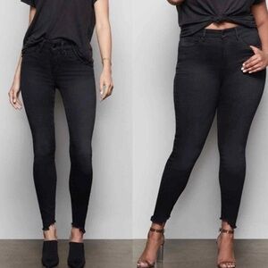 Women's Black Skinny Jeans